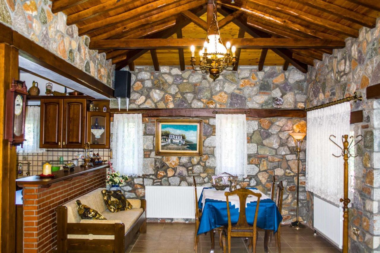 Villa Gem Moni Evaggelistrias Luaran gambar